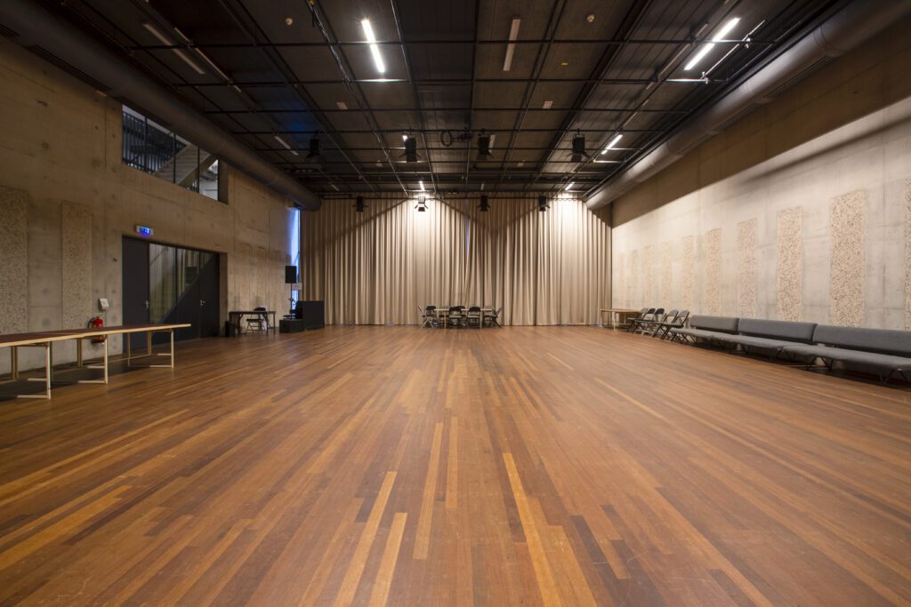 FABIAN CALIS_ZALEN_AMS_STUDIO1_20-11-2019_-8416-bewerkt-bewerkt