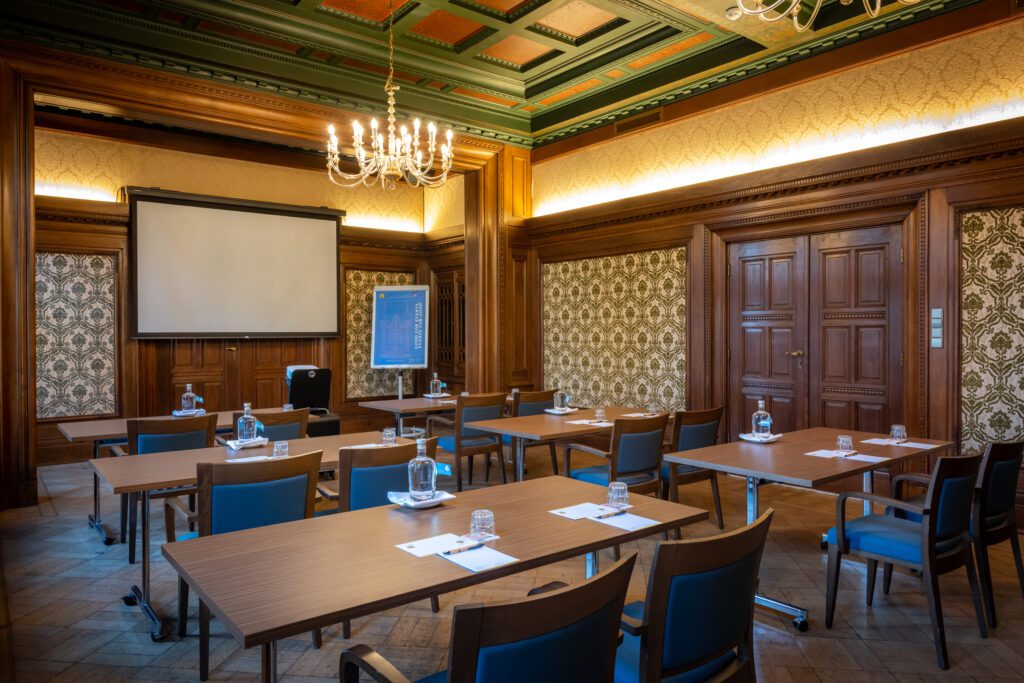 KIT_BESTUURSKAMER_01