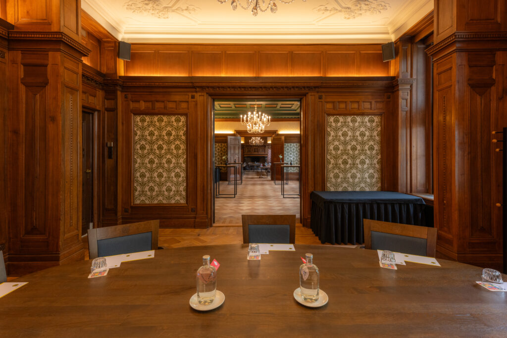 KIT_DOWNINGSTREET_02