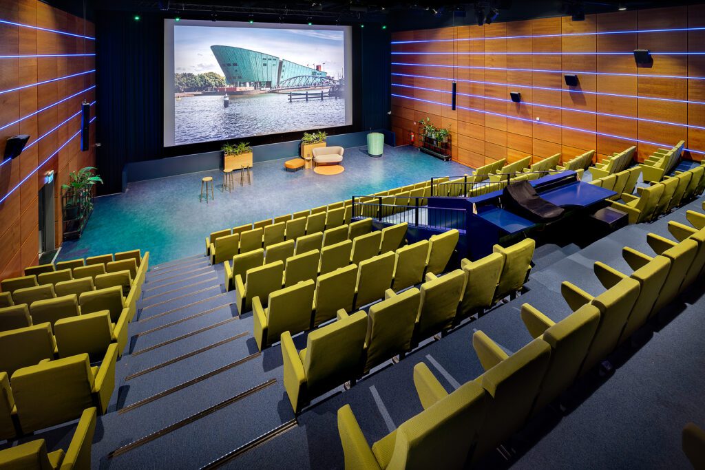 NEMO; Auditorium, zicht vanaf tribune