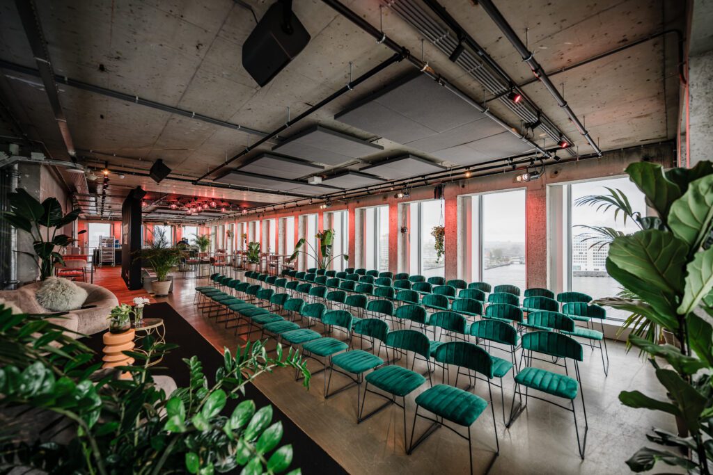 © Dennis Bouman - Contact before commercial use