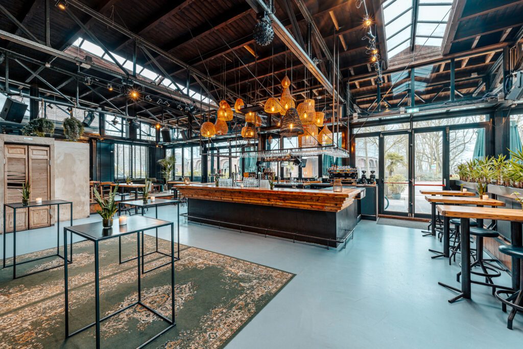 20250121_1242_Westergasterras_WesterunieRebranding__MvL