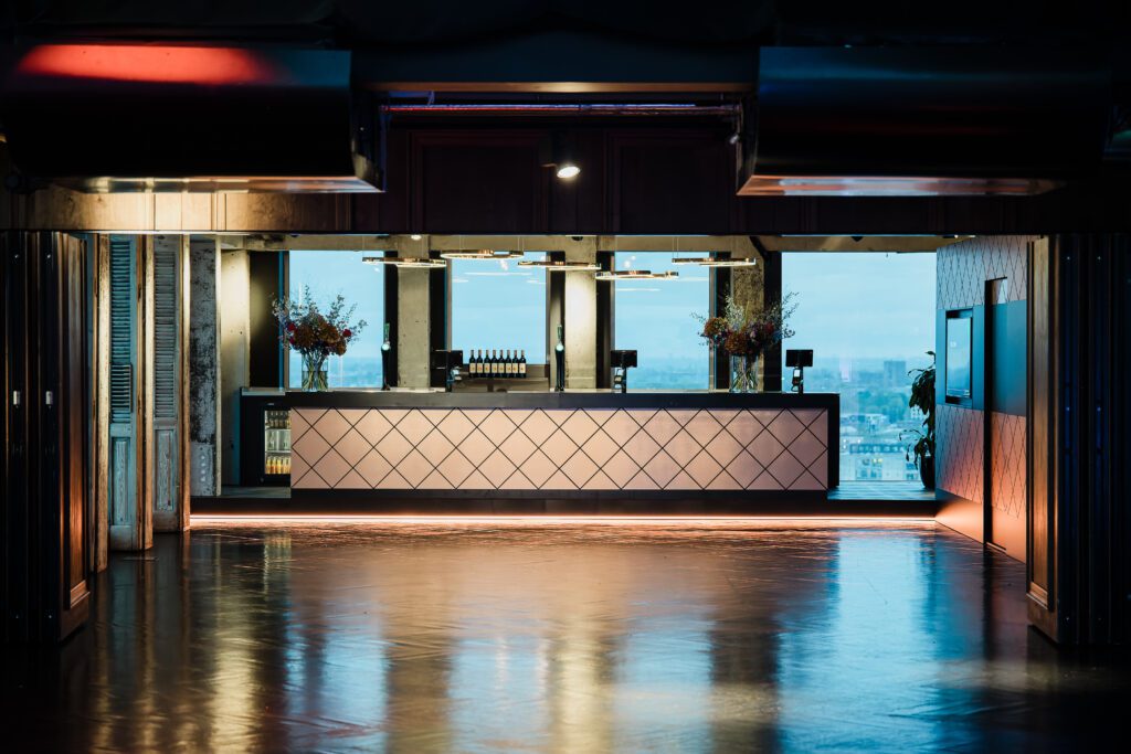 © Dennis Bouman - Contact before commercial use