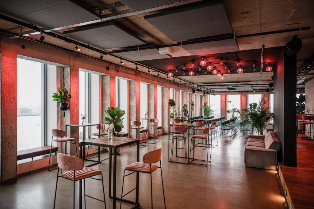 © Dennis Bouman - Contact before commercial use