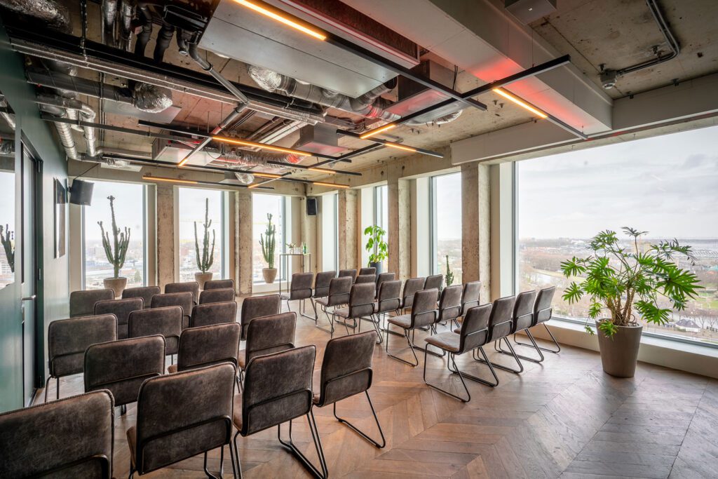 Theater opstelling Press Room II (3)